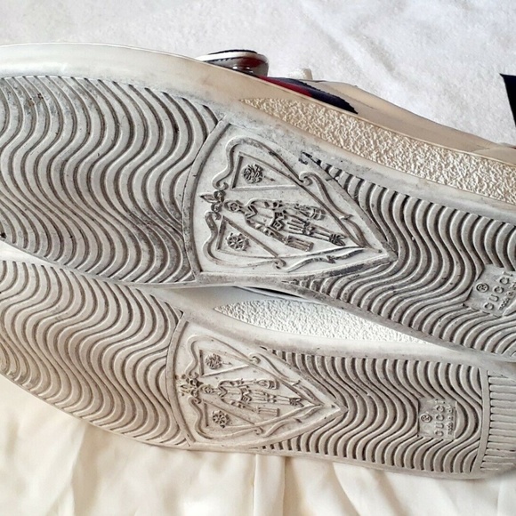 Gucci Ace w/UFO & Dragon Embroidered Patches - Picture 3 of 10